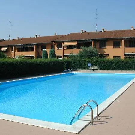 公寓 Gardappartamenti Giardino Pool *